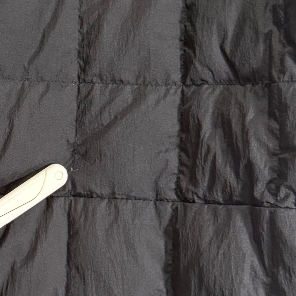Trina Turk Lightweight Quilted Down Jacket Black Snap Front Minimalist Coat L - Picture 13 of 13